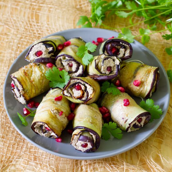 Eggplant and walnut rolls - Recipe photo by mecooks.com