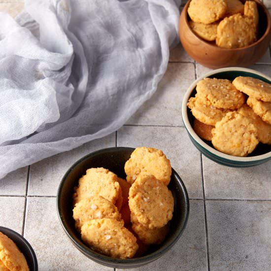 Cheese Crispies - Recipe photo by Barbara Curry