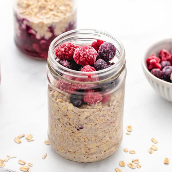 Overnight Oats with Frozen Fruit - Recipe photo by Three Little Chickpeas