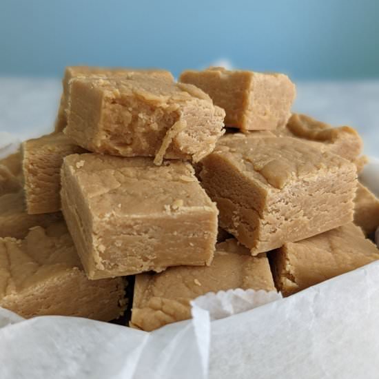 Homemade Peanut Butter Fudge - Recipe photo by easyascookies