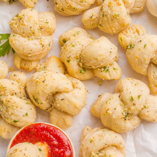 Biscuit Dough Garlic Knots - Recipe photo by Kathryns.kitchen.blog