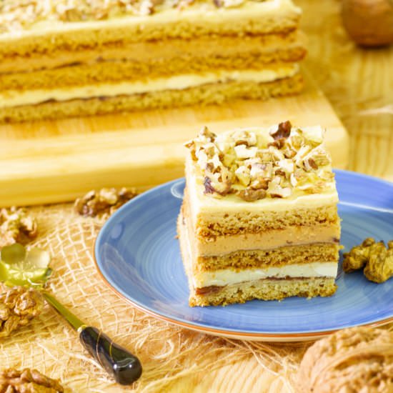 Honey cake - Recipe photo by mecooks.com