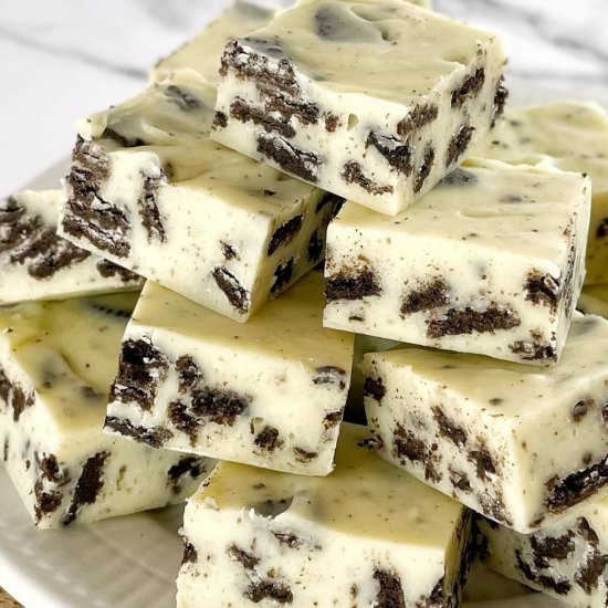 Oreo Fudge - Recipe photo by chef not required