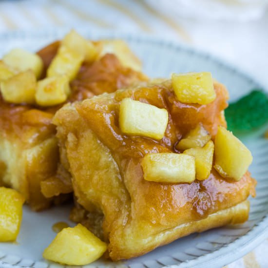 Apple Fritter Hawaiian Rolls Sticky - Recipe photo by CallMePMc