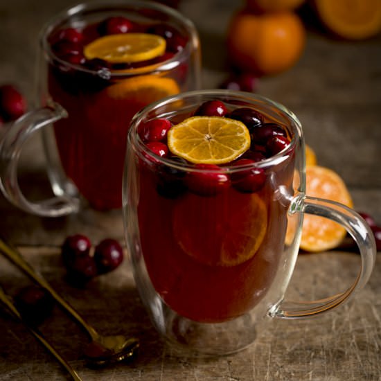 Easy Mulled Cider - Recipe photo by KitchenSanctuary