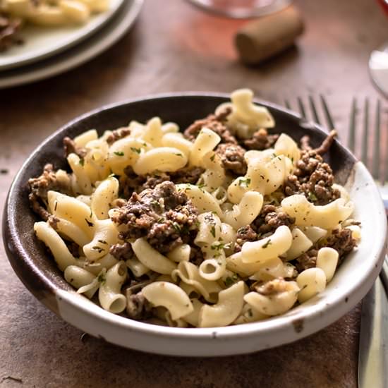 Pasta with Gruyère Ground Beef - Recipe photo by URBANBAKES