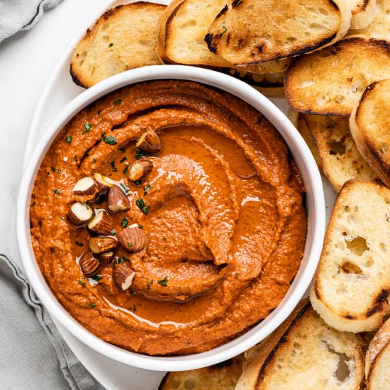 Romesco Sauce - Recipe photo by The Endless Meal