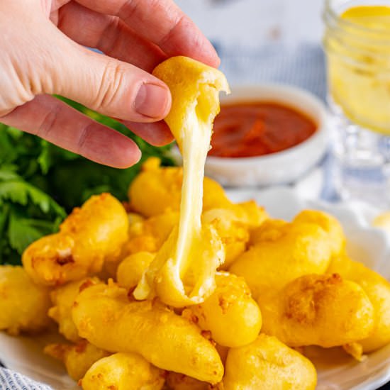 Fried Cheese Curds - Recipe photo by KyleeCooks