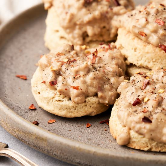 Biscuits and gravy - Recipe photo by brokebankvegan