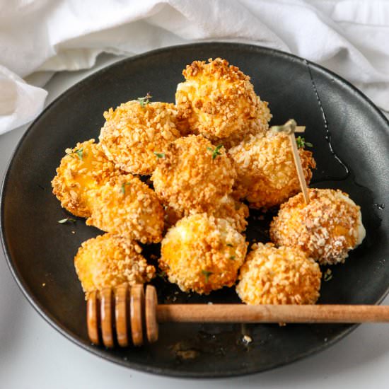 Fried Goat Cheese Balls - Recipe photo by the food blog