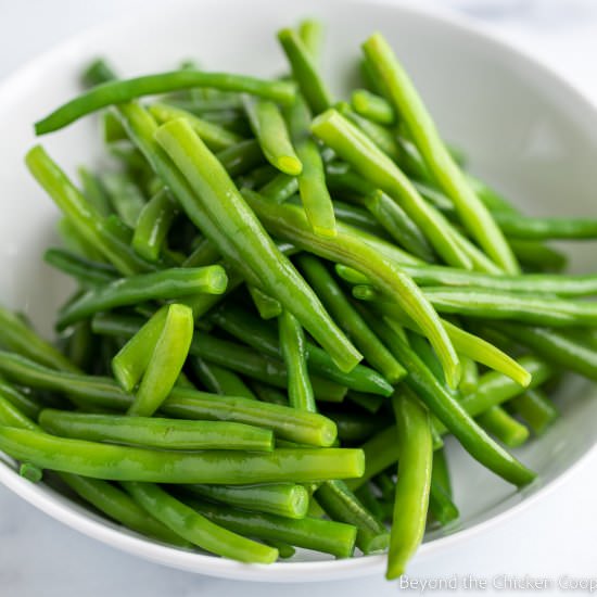 Blanching Green Beans - Recipe photo by BeyondtheCoop