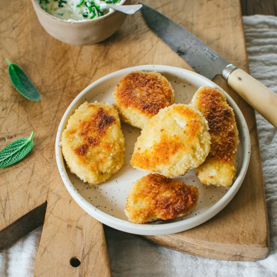 Chicken nuggets - Recipe photo by tangerinezest