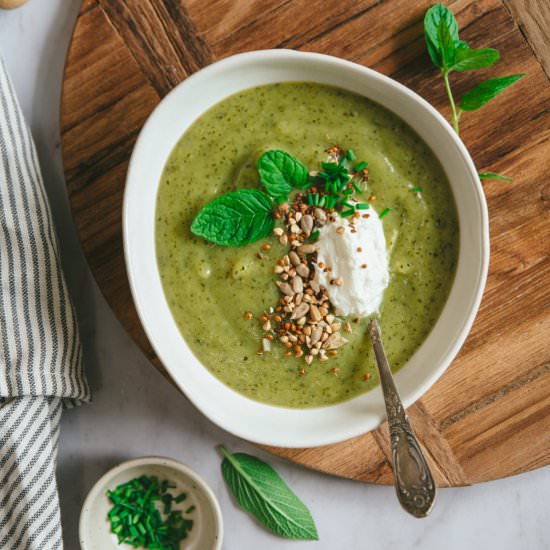 Creamy zucchini and mint soup - Recipe photo by tangerinezest