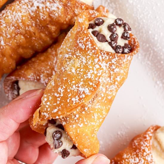 Cannoli Filling - Recipe photo by The Slow Roasted Italian