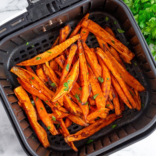 Crispiest Sweet Potato Fries - Recipe photo by The Slow Roasted Italian