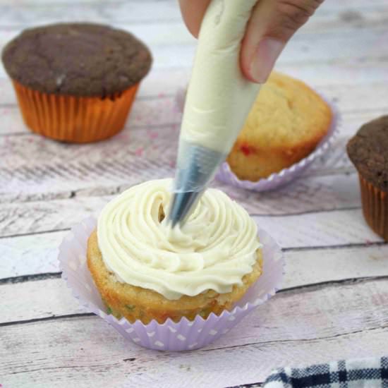 Dairy-Free Buttercream Frosting - Recipe photo by Fitasamamabear
