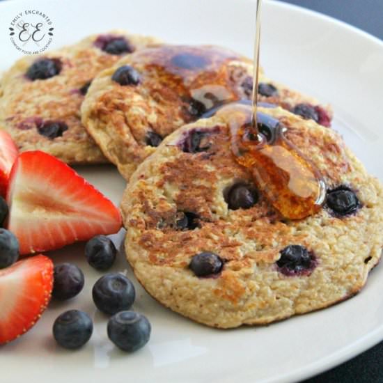 Weight Watchers Blueberry Pancakes - Recipe photo by emilyenchanted