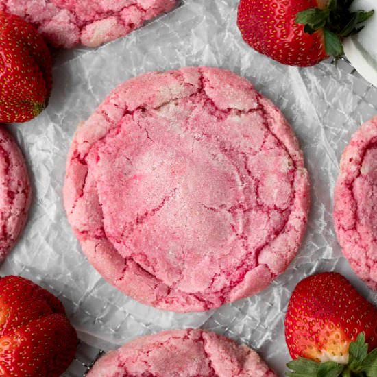 Strawberry Sugar Cookies - Recipe photo by laneandgreyfare