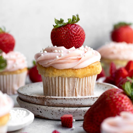 Strawberry Filled Cupcakes - Recipe photo by laneandgreyfare