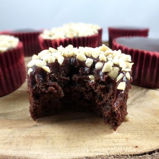 Kladdkaka Cupcakes - Recipe photo by thespeltkitchen