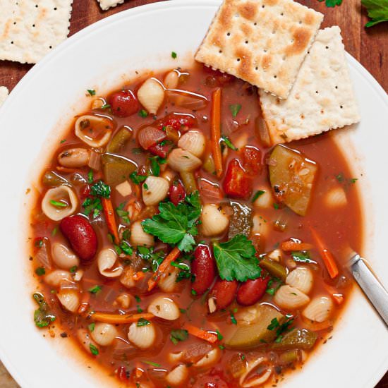 Minestrone Soup - Recipe photo by chewoutloud