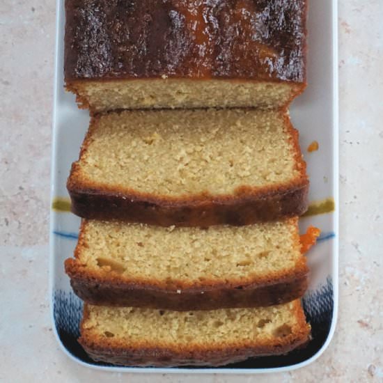 pound cake with apricot glaze - Recipe photo by Cuisine Fiend