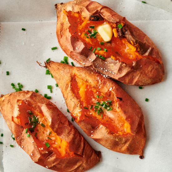 Air Fryer Sweet Potaot - Recipe photo by SplashofTaste