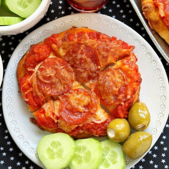 Air Fryer Pizza - Recipe photo by Foodtastic Mom