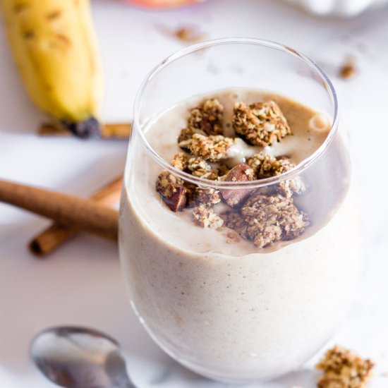 Granola Smoothie - Recipe photo by PastryWishes