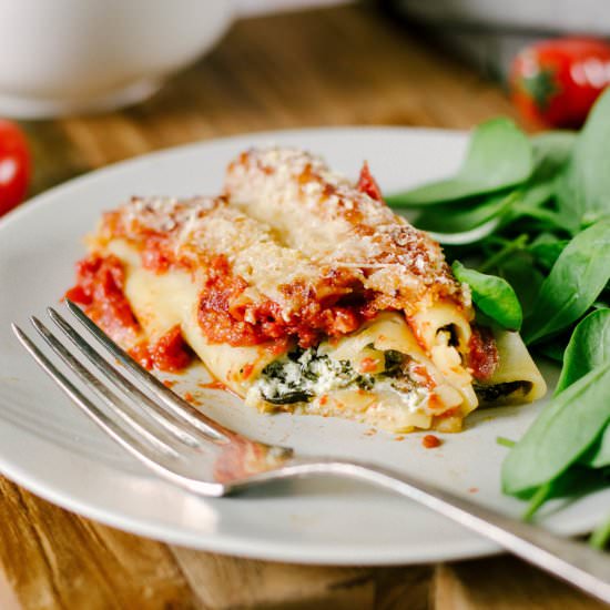 Spinach and ricotta cannelloni - Recipe photo by tangerinezest