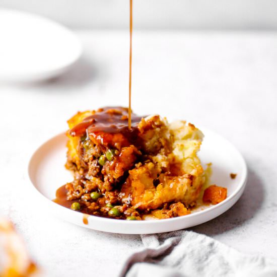 Classic British Lamb Shepherd’s Pie - Recipe photo by etfoodvoyage