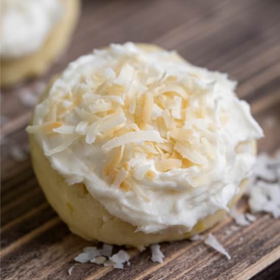 Key Lime Cookies with Coconut - Recipe photo by Mycookiejourney