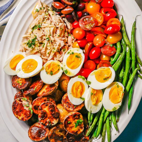 Tuna Niçoise Salad - Recipe photo by Family Food on the Table