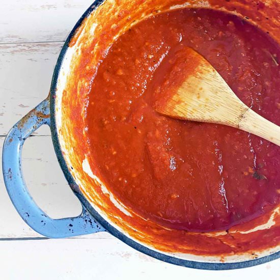San Marzano Tomato Sauce - Recipe photo by Sinful Kitchen