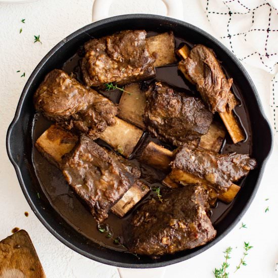 Braised Short Ribs - Recipe photo by theforkedspoon