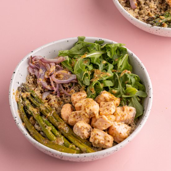 Honey Dijon Salmon Quinoa Bowl - Recipe photo by marleysmenu