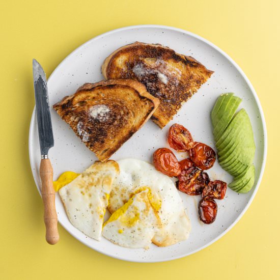 5-Minute Over Hard Eggs - Recipe photo by marleysmenu