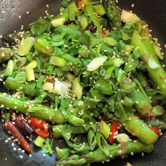 spicy stir fried asparagus - Recipe photo by Cuisine Fiend