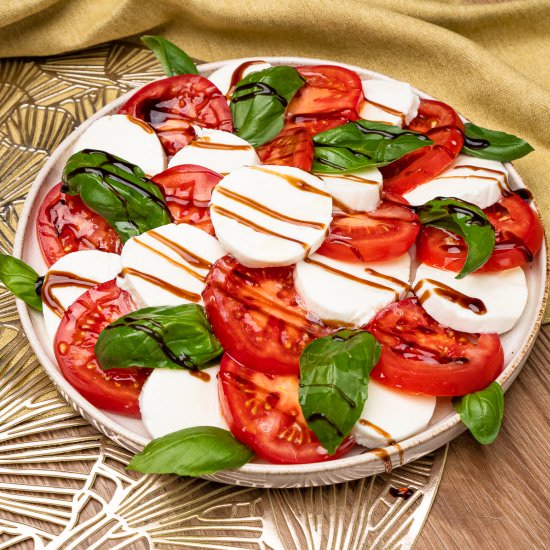 Caprese Salad - Recipe photo by Flawless Food