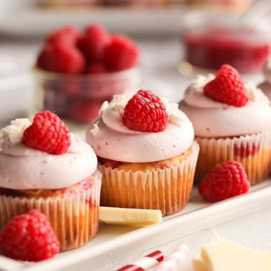 White Chocolate Raspberry Cupcakes - Recipe photo by A baJillian Recipes