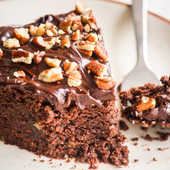 Chocolate Pecan Cake - Recipe photo by The Desserted Girl