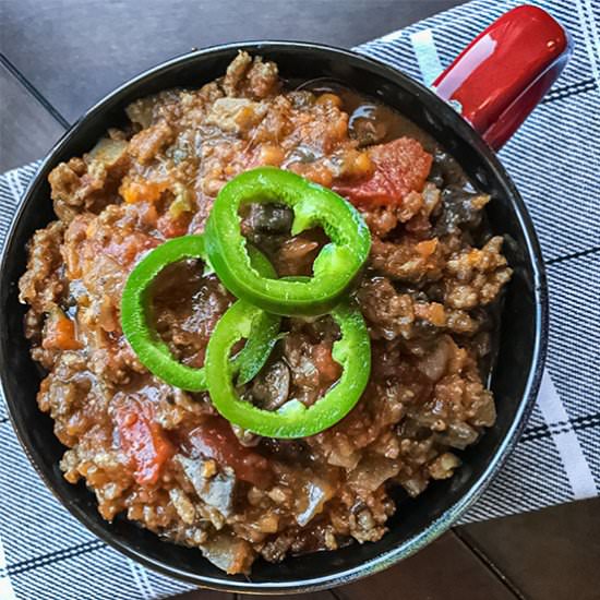 THE BEST BEEF AND MUSHROOM CHILI - Recipe photo by wellnesssleuth