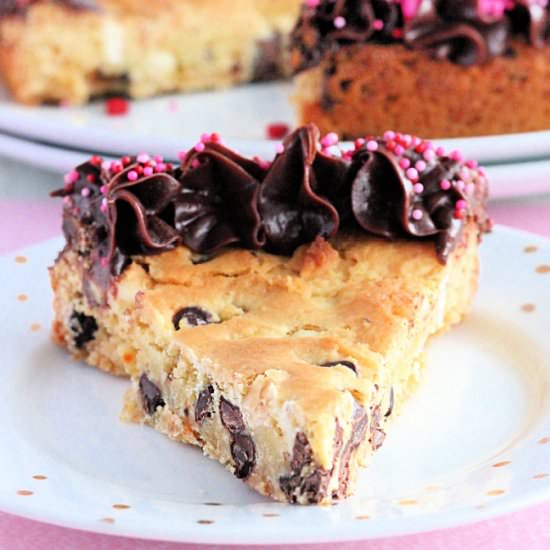Chocolate Chip Cookie Cake - Recipe photo by biggreenhouse