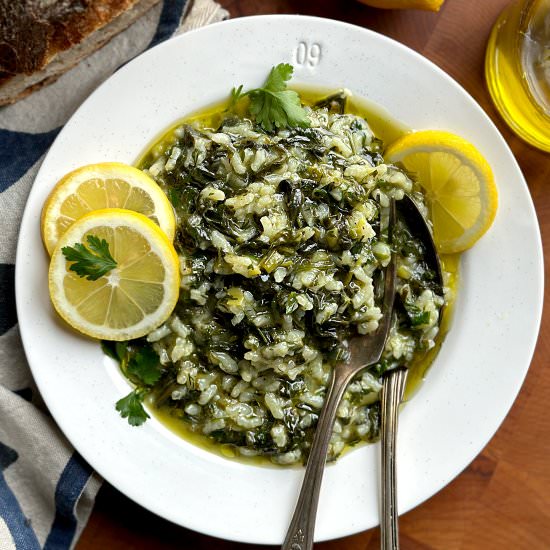 Greek Rice With Spinach And Lemon - Recipe photo by The Greek Foodie