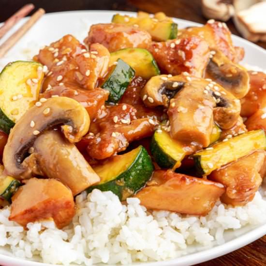 Panda Express Mushroom Chicken - Recipe photo by The Slow Roasted Italian