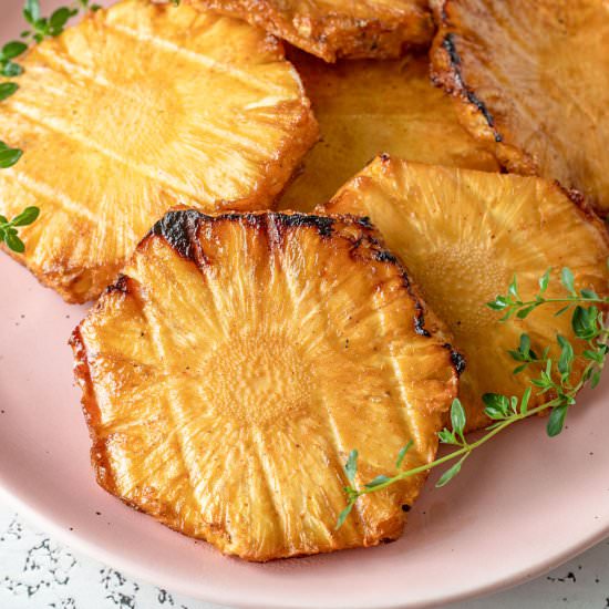 Smoked Pineapple - Recipe photo by BinkysCulinaryCarnival