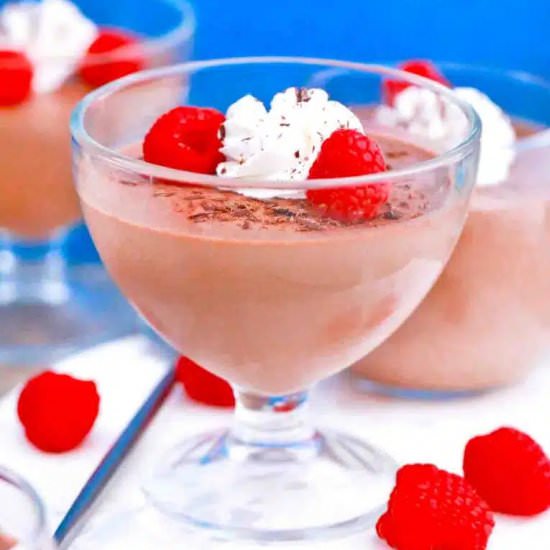 Chocolate Panna Cotta - Recipe photo by peasandpeonies