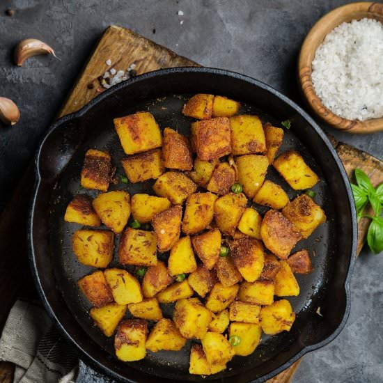 Jeera Aloo [Roasted Cumin Potatoes] - Recipe photo by livingsmartandhealthy