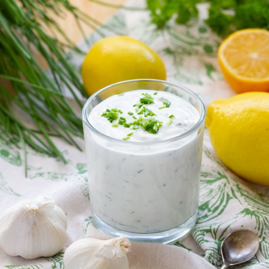 Ranch dressing - Recipe photo by mecooks.com