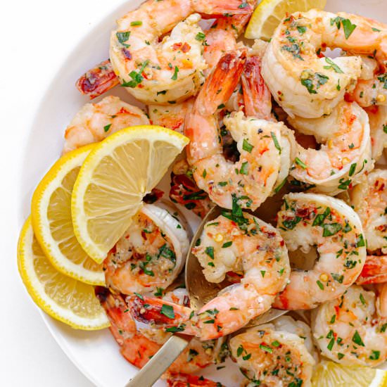 Garlic Ginger Pan Seared Shrimp - Recipe photo by mapleandmango